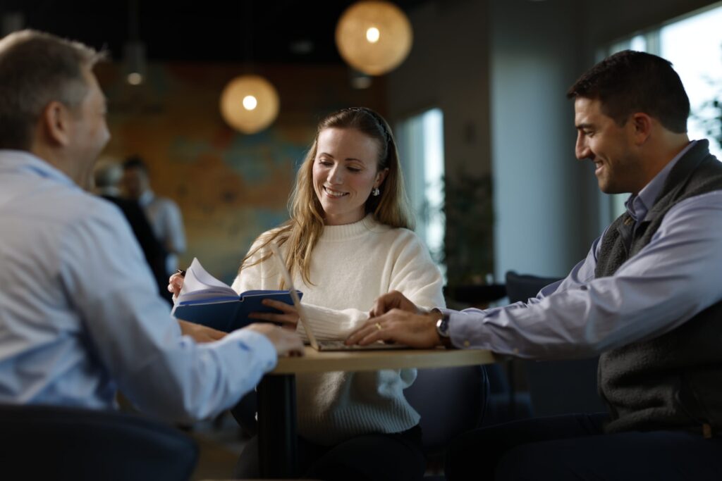 Colleagues having a discussion